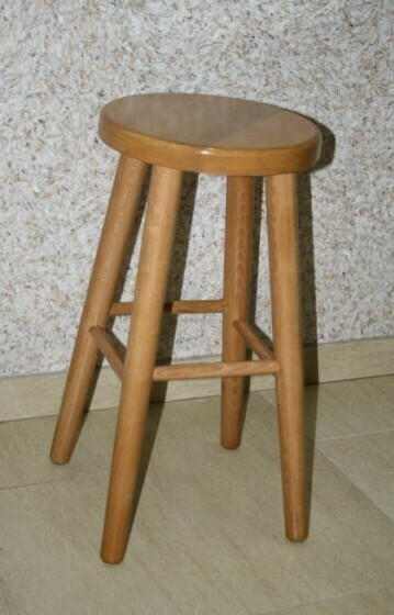 Buková stolička o výšce 60 cm (Barva dřeva: Olše)