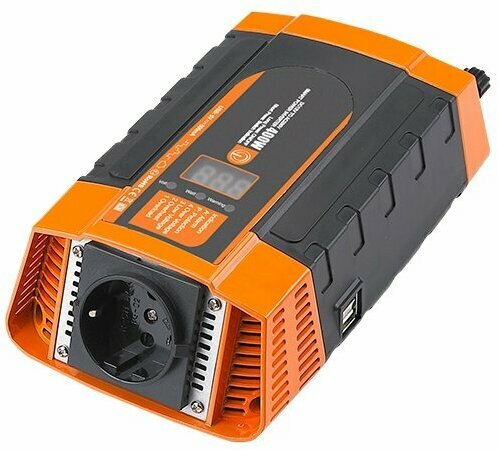 Napěťový měnič Carspa PID400-12, 12V/230V+USB 400W, modifikovaná sinus, digitální display, vhodný do auta